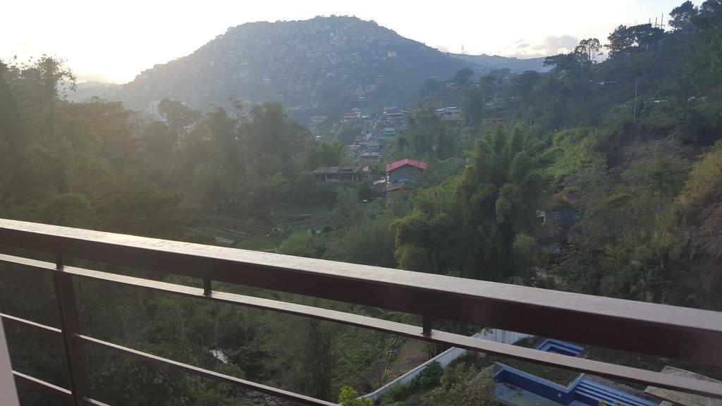 Appartamento The Courtyards Goshen Baguio City Esterno foto