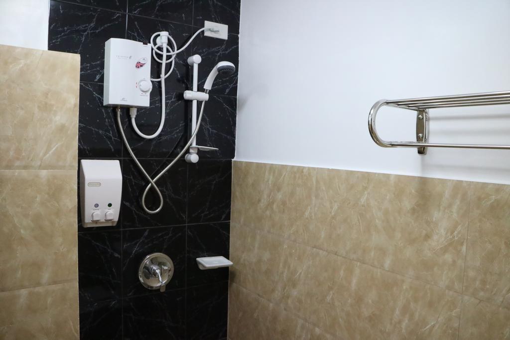 Appartamento The Courtyards Goshen Baguio City Esterno foto